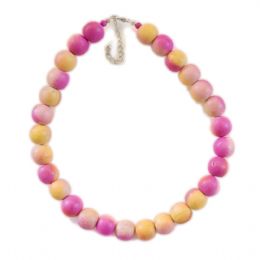 Short necklace with ombre wooden beads